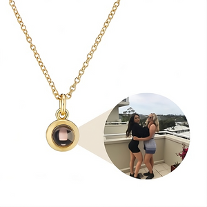 Circle Pendant Photo Necklace Gold